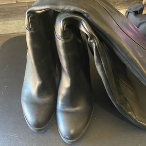 Black Healed Boots Womens Size 8